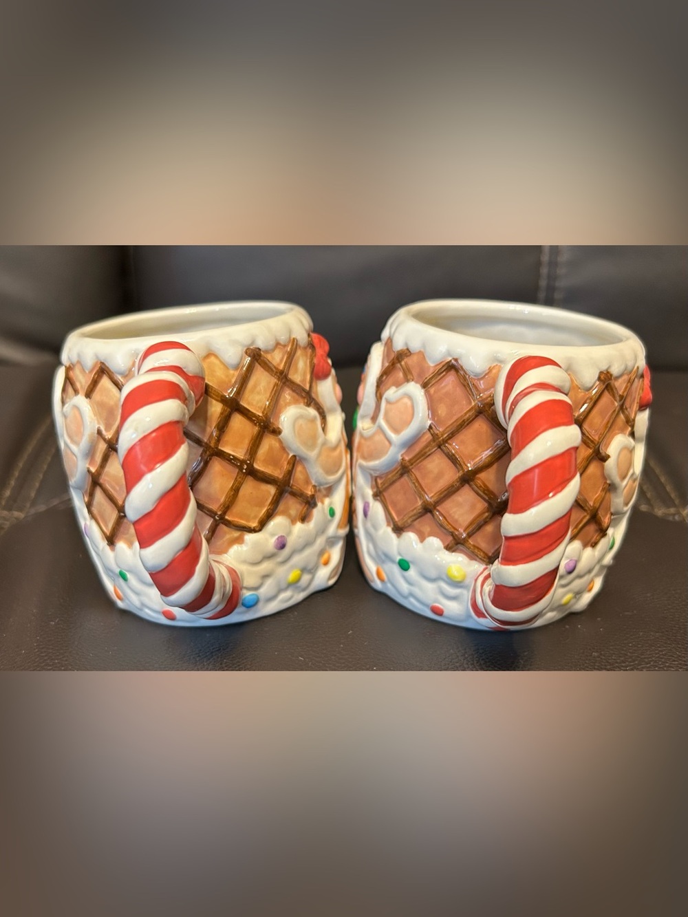 VTG House of Lloyd 2000 Gingerbread Christmas Ceramic Mug Set. - Picture 4 of 8